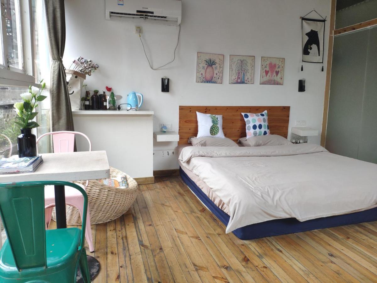 Monkey Jane'S Guesthouse Yangshuo Exterior foto